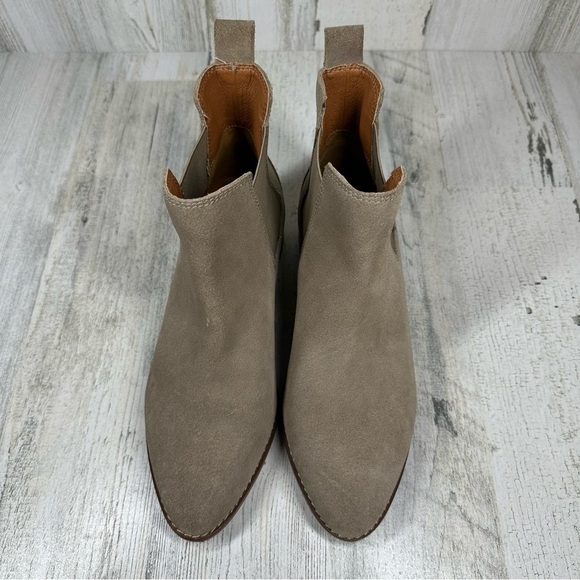Lucky Brand Lufti Chelsea Suede Boot #236 - Picture 2 of 11
